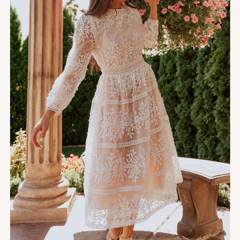 Ivy City Sicily dress in champagne- 2x